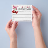 さくらんぼタイムカプセル赤ちゃんシャワーアドバイスカード チラシ (手)