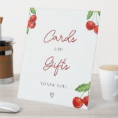 さくらんぼ上のベビーシャワーカードとギフト 台座サイン (インサイチュ)