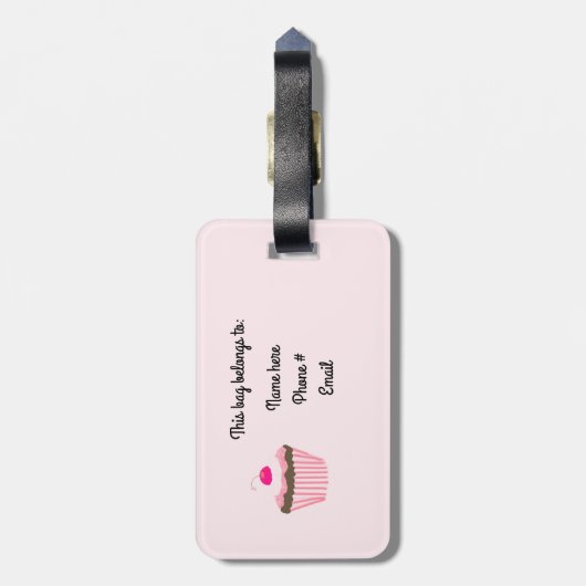 さくらんぼ付きカップケーキ ラゲッジタグ (裏面縦)