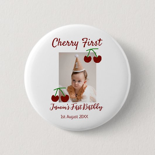 さくらんぼ初のハッピーバースデー写真キッズ赤モダン色 缶バッジ (正面)