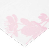 さくらんぼ日本のの花、穏やかなピンクのガーリー花。 テーブルクロス (アングル)