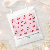 さくらんぼ フェイバーバッグ (クリップ留めされた状態)