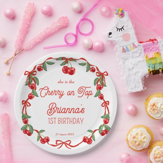 さくらんぼonトップリボンお洒落誕生日モノグラム ペーパープレート (パーティー)