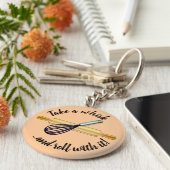 ささやき声とピ転がンベーカーの紋章 キーホルダー (側面)