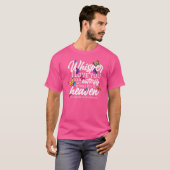 ささやく愛する蝶と宗教的 Tシャツ (正面フル)
