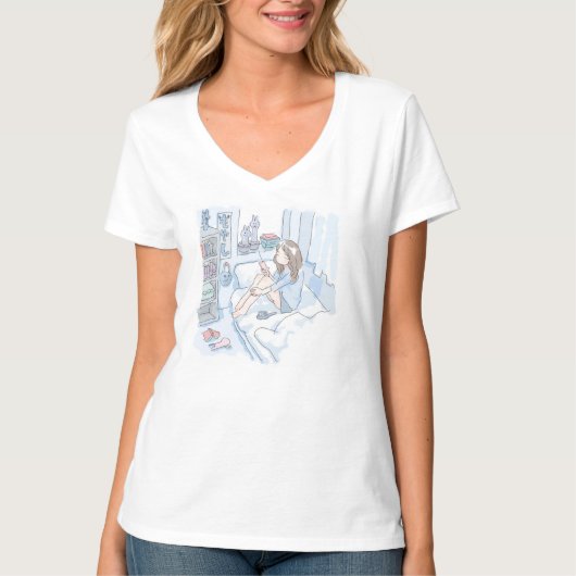 さにれれじ 水色の寝室でベッドに腰掛けてしょんぼりしている女性 Tシャツ (正面)