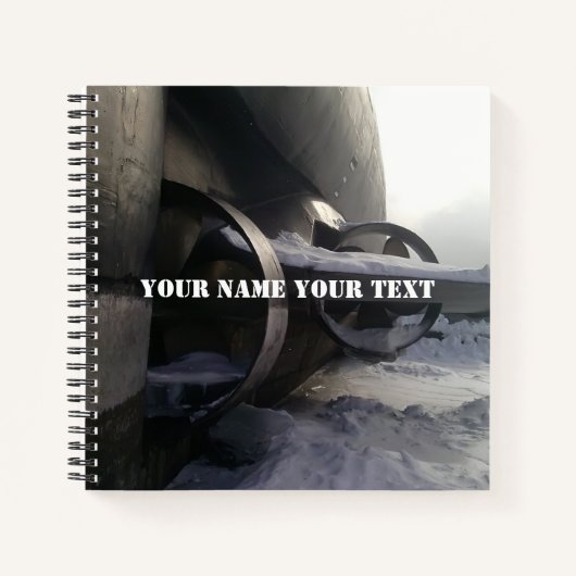 さびた古い潜水艦 ノートブック (正面)
