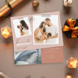 さびメリーの生誕生発表写真 シーズンカード<br><div class="desc">「More the メリー the  the モダン of the back」というメッセージが付いた生誕発表としてのカードにシンプルは、前面に2枚、背面に1枚のテンプレートが含まれている自分の名前、前面に短いメッセージ、背面にベビーの統計を表示してパーソナライズする。* Jonathan BorbaによるUnsplashの前面イメージDamir SpanicによるUnsplashの背面イメージ</div>