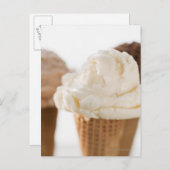 さまざまなアイスクリームのコーンのクローズアップ ポストカード (正面/裏面)