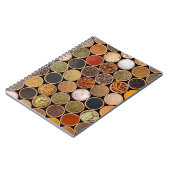 さまざまなスパイスや食材 ノートブック (左側)