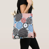 さまざまな数々の色の円の図形 トートバッグ (クローズアップ)