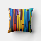 さまざまな色の多くのバー クッション (裏面)