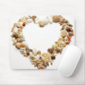 さまざまな貝殻の型枠ハート形状 マウスパッド (マウス)