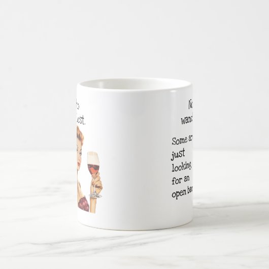 さまよい人が飲んでいるとは限失ったりおもしろいない コーヒーマグカップ (中央)