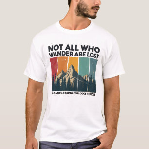 さまよい歩き回る人たち失ったの中にはCを探しているわけではない Tシャツ