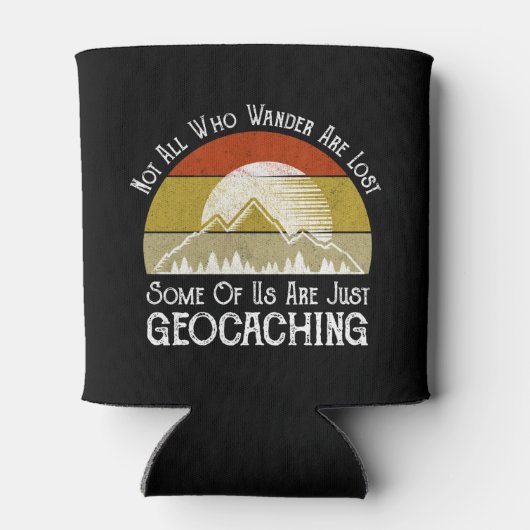 さまよい歩き回る者が皆独り言を言っているとは限失ったらないおもしろい 缶クーラー (裏面)