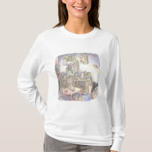 さやれくじ ぼんやりした明かりの、本棚のあるお部屋の壁に絵を飾ろうとしている女性 Tシャツ