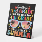 さようなら3年生こんにちは4年生が初夏 台座サイン (正面)