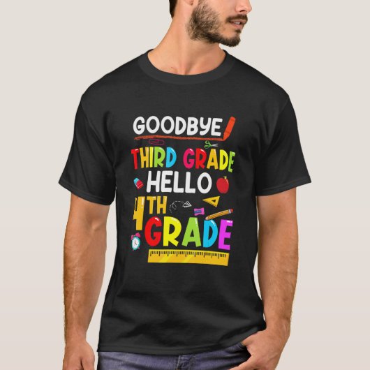 さようなら3年生 こんにちは4年生 面白いバック  Tシャツ (正面)