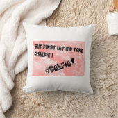 しかし最初に私をA SELFIEを取ることを許可して下さい!! クッション (ブランケット)