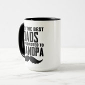 しか最高のしパパはおじいちゃんコーヒーに昇進 マグカップ (正面左)