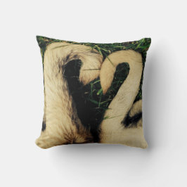 しっぽを引く クッション