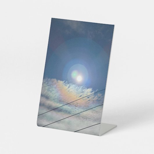 しゃれている太陽の – 今日は輝く 台座サイン (正面)