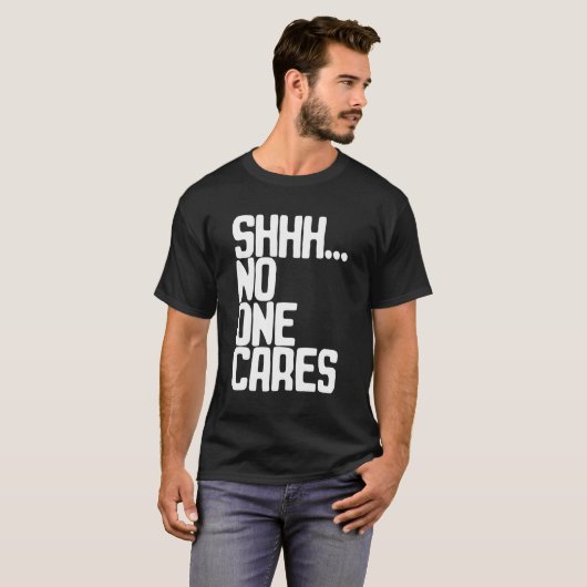 し…誰も気にない Tシャツ (正面フル)