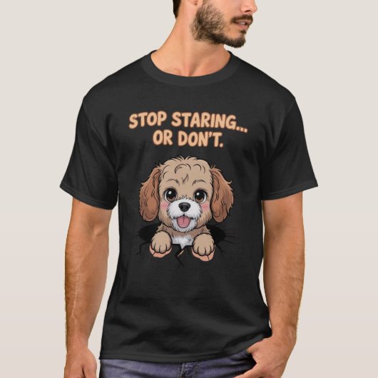 じっと見て... どうぞ Funny Dog Tシャツ (正面)