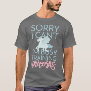 すいません忙しImトレーニングかわいいおもしろいファンタジー Tシャツ