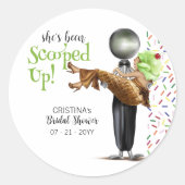 すくったチョコレートアイスクリームのブライダルシャワー ラウンドシール (正面)