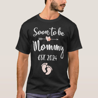 すぐにママの妊娠の発表のためのママ2024になること Tシャツ