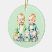 すぐに双子来の発表になる セラミックオーナメント (左)