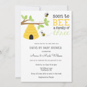 すぐに車で3つの赤ちゃんシャワーの家族になる 招待状 (正面)