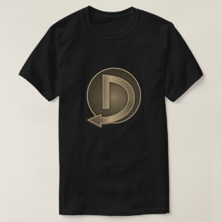 すごい英雄「D」のInsignia Tシャツ