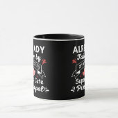 すてきな可愛い校長すごいに迎えられる マグカップ (中央)