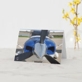 すばらしいパイロットのためのハッピーバースデー カード (黄色い花)