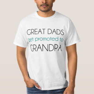 すばらしいパパは祖父に促進されて得ます Tシャツ