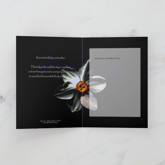 すばらしい女性および母悔やみや弔慰カード カード (内部)