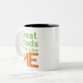 すばらしい心は私のようにコーヒー・マグを考えます ツートーンマグカップ (正面左)