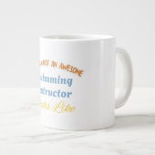 すばらしい水泳インストラクターの顔 ジャンボコーヒーマグカップ (正面右)