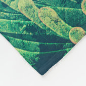 すばらしい魚の群れ フリースブランケット (角)