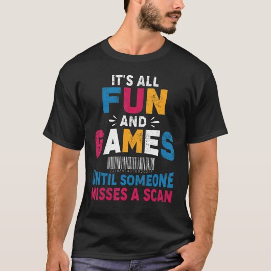 すべておもしろいとゲームメールキャリア郵便局員 Tシャツ (正面)