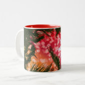 すべてが明るいクリスマスのマグカップ ツートーンマグカップ (正面左)