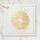 すべてが詰まったベーグル好きのためのウェディングギフト フェイバータグ (正面)