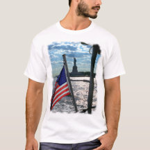 すべてのための愛国心が強いTシャツの自由及び正義(背部)