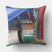 すべてのどれも、チェンナイのための憎悪のために愛しないで下さい クッション (裏面)