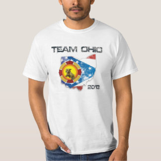 すべてのアメリカの"マヤ"のTシャツ Tシャツ