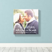 すべてのカップルの写真パーソナライズされたを始めた場所 キャンバスプリント (インサイチュ (ウッドフロア))