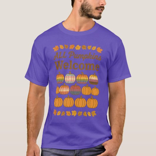 すべてのカボチャが歓迎です Tシャツ (正面)